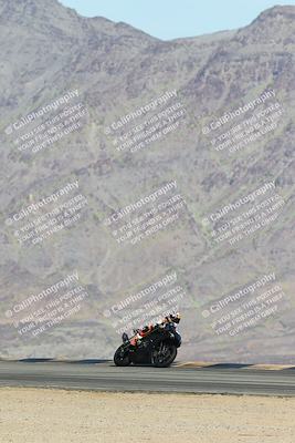 media/Nov-16-2025-Race Pace (Sun) [[8c5fa54630]]/Non Verified Riders (1st 20 Minutes)/2-Turn 10 (1010am)/